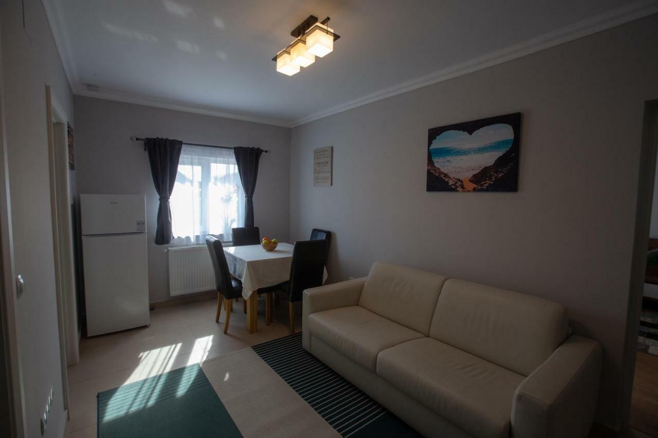 Apartament Saguna Sinnicolau Mare Экстерьер фото