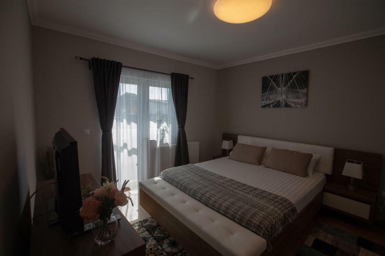 Apartament Saguna Sinnicolau Mare Экстерьер фото